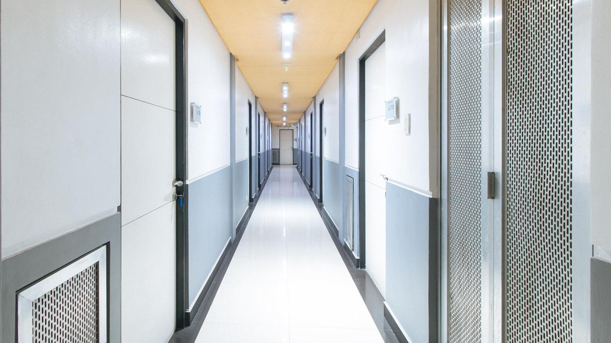 Reddoorz Plus At Banawe Quezón by Eksteriør bilde